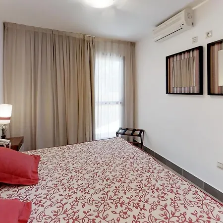 Leo Apartamento
