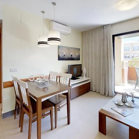 Leo (adults Only) Punta Umbria